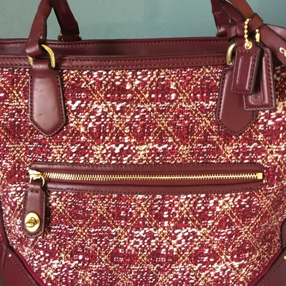 Coach AUTHENTIC Poppy Quilted Boucle Tote 26416NEW - Picture 3 of 8